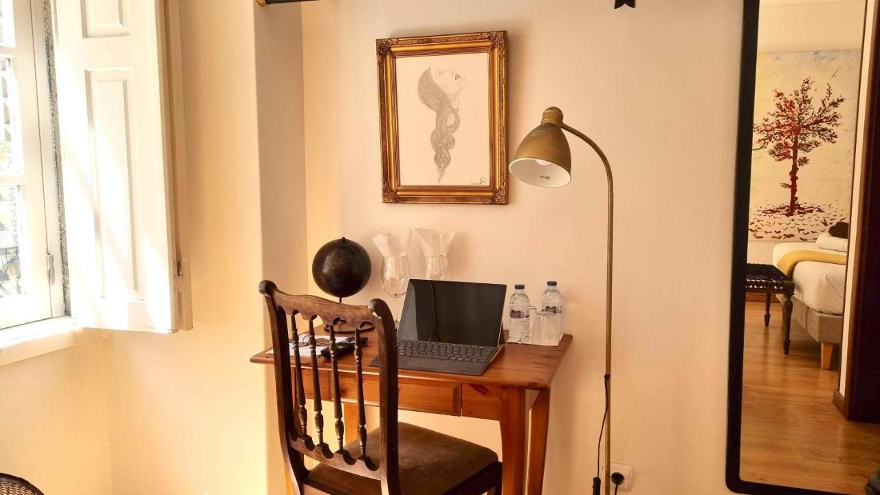 Casa Do Criativo Bed&Breakfast Almada Exterior foto